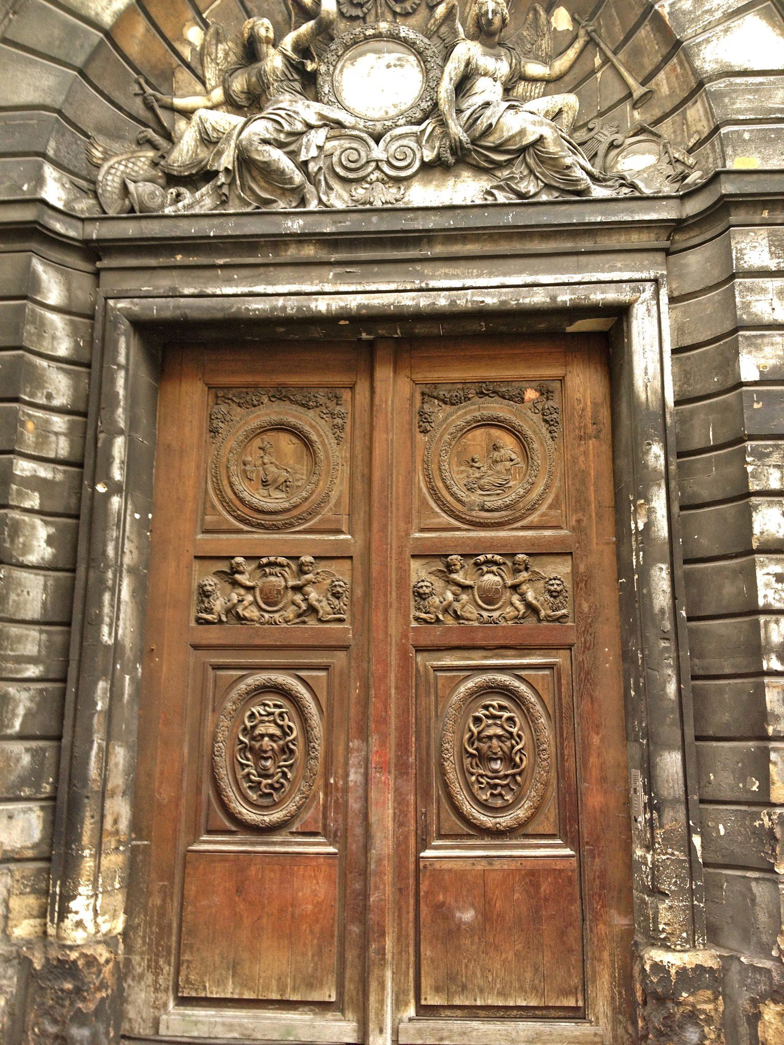 Top 10 Random But Interesting Facts About Doors